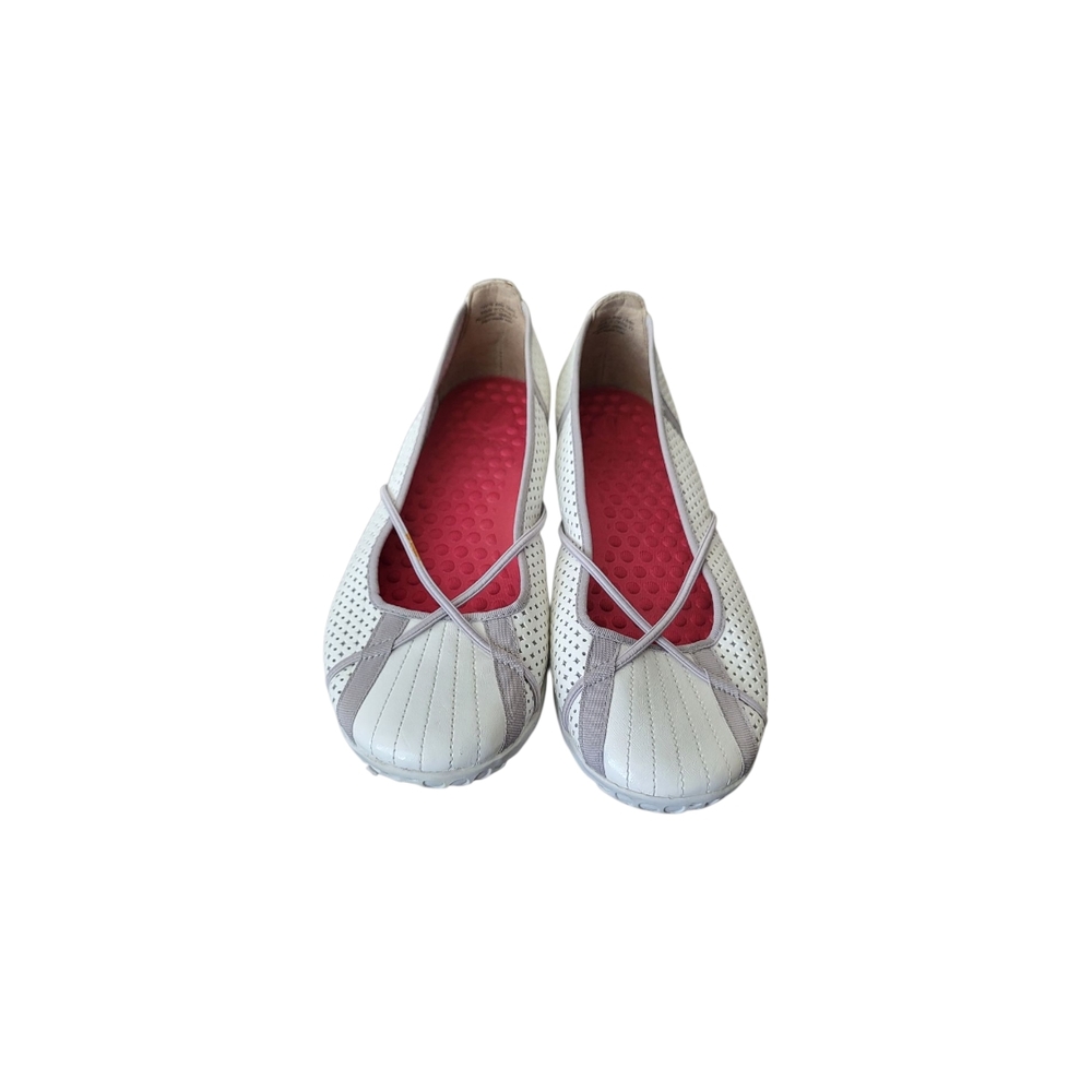 Clarks Gray and Pink Flats for Everyday Comfort